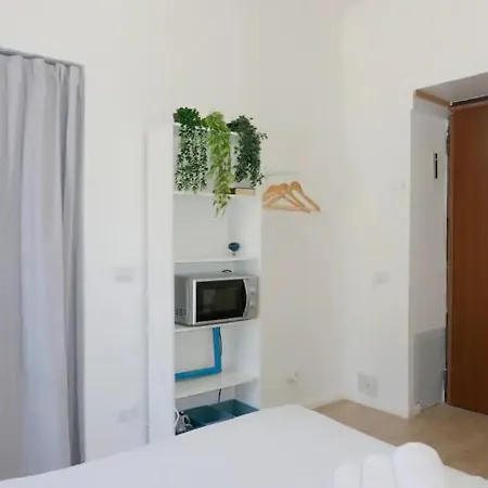 Central Apartment *